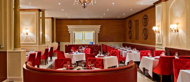 Фото отеля Warwick Doha