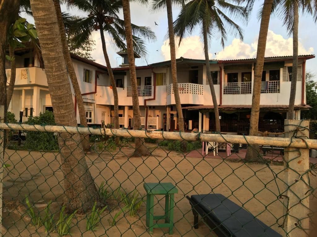 Гостевой дом «Dephanie Beach Hotel» фото 33