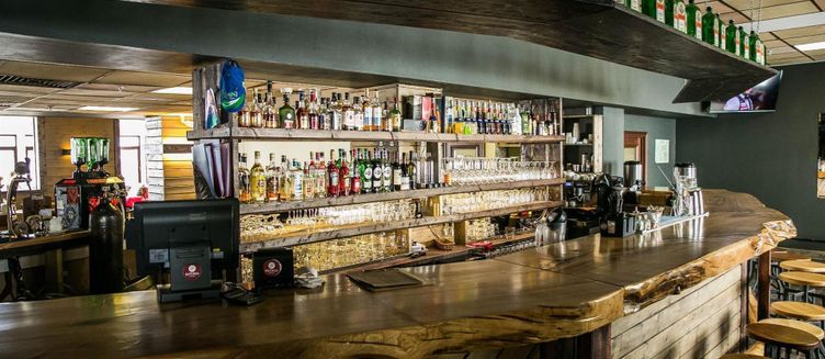 Фото отеля Rosa Ski Inn