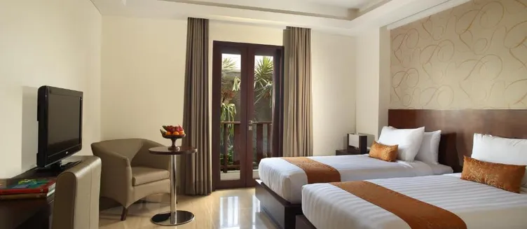 Фото отеля d'primahotel Seminyak