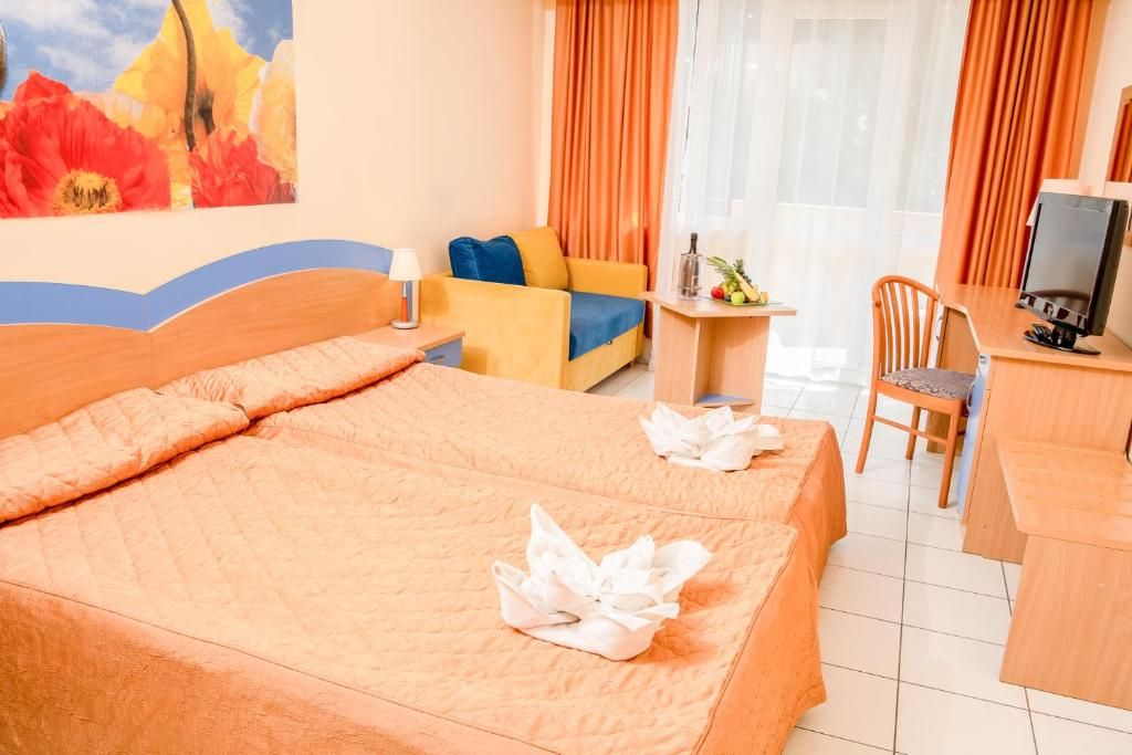 Dolphin Hotel All Inclusive фото 15