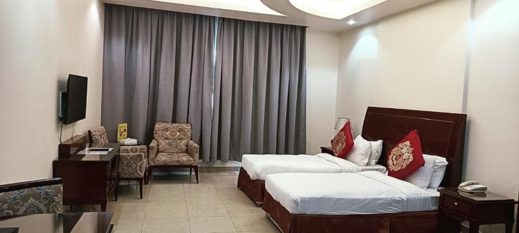 Clifton International Hotel фото 2