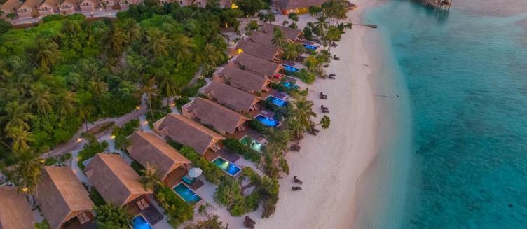 Горящий тур в Kudafushi Resort & Spa