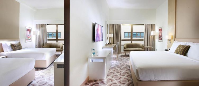 Фото отеля Metropolitan Hotel Dubai