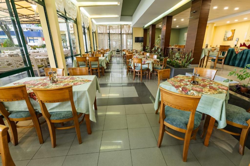 Hotel Slavyanski фото 38