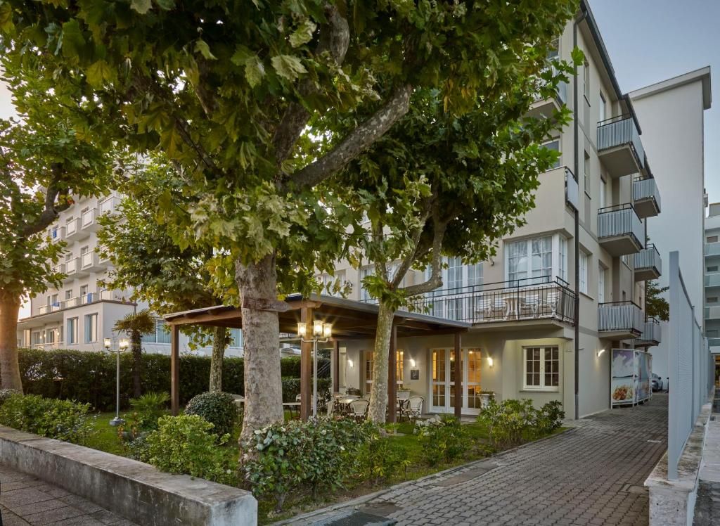 Hotel Sorriso & Carillon фото 4
