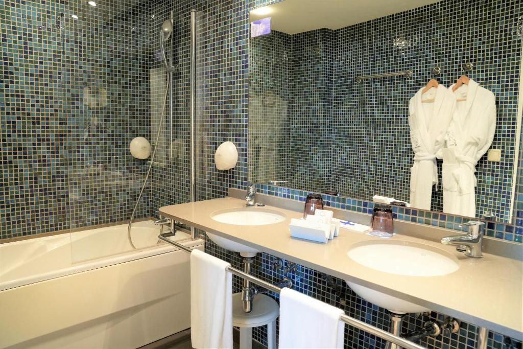 Tryp Valencia Feria фото 19