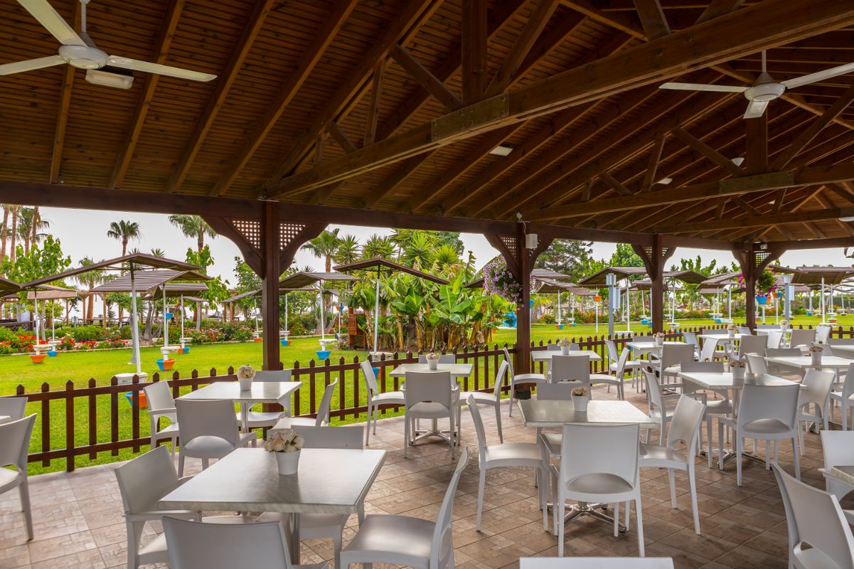 Cavo Maris Beach Hotel фото 11