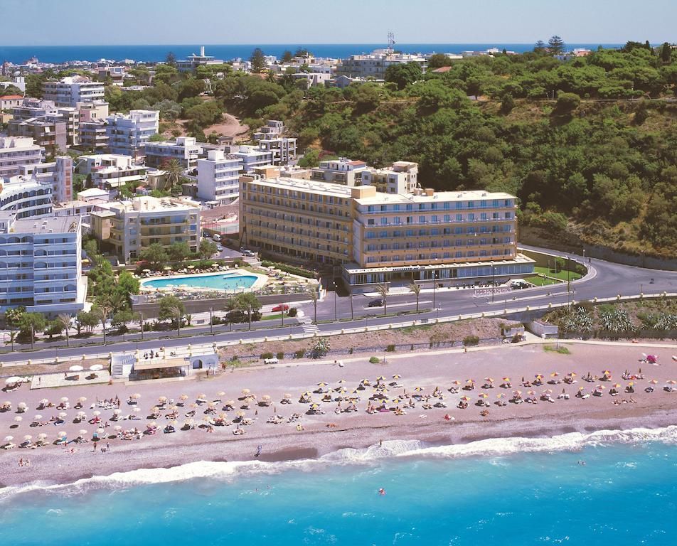 Belvedere Beach Hotel фото 6