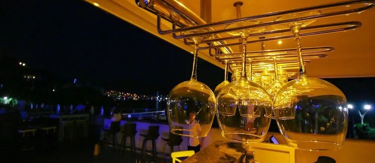 Фото отеля Azka Restaurant