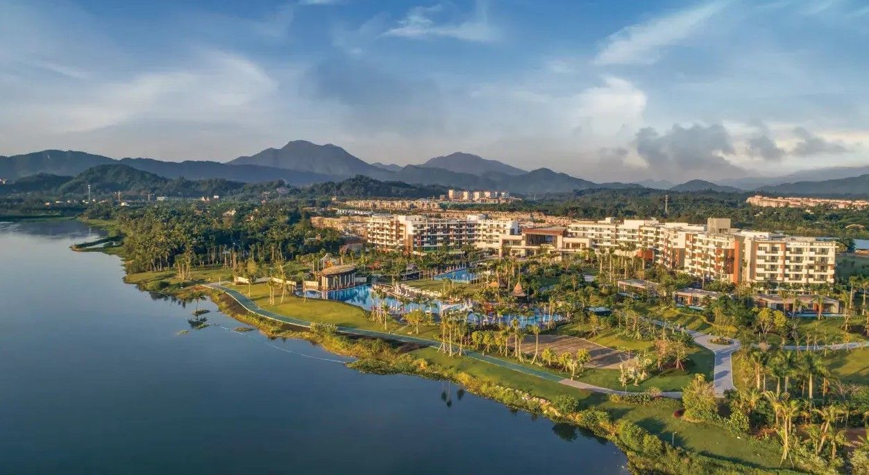 DoubleTree Resort by Hilton Hainan – Xinglong Lakeside фото 0