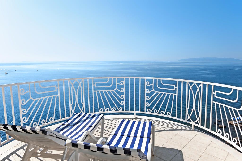 Remisens Premium Villa Ambasador фото 3