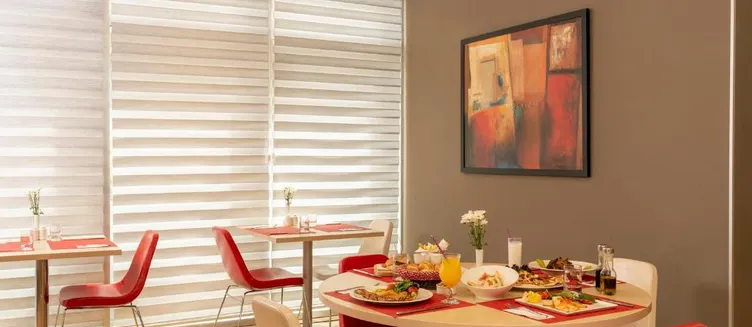 Фото отеля Ibis Izmir Alsancak