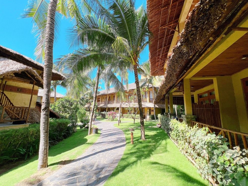 Aroma Beach Resort & Spa фото 89