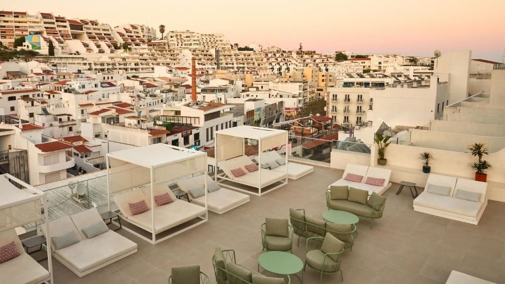 California Urban Beach фото 2