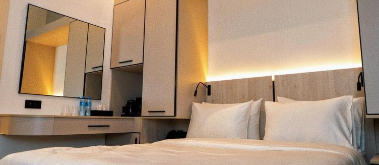 Фото отеля Central Square Hotel