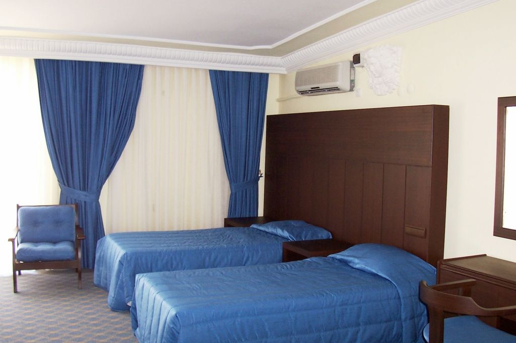 Temple Beach Hotel фото 4