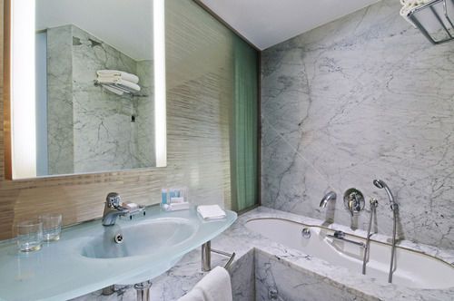 Hilton Athens Hotel фото 45