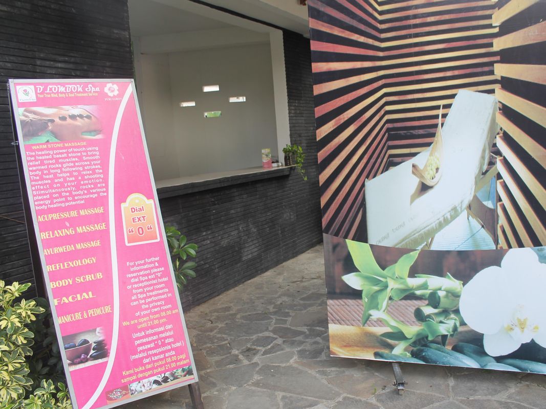 Puri Saron Hotel Senggigi фото 11