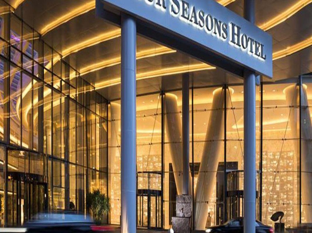 Four Seasons Hotel фото 12