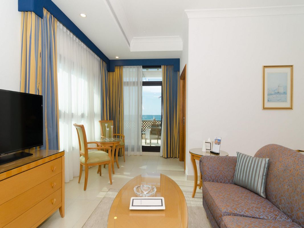 Roda Beach Resort фото 5