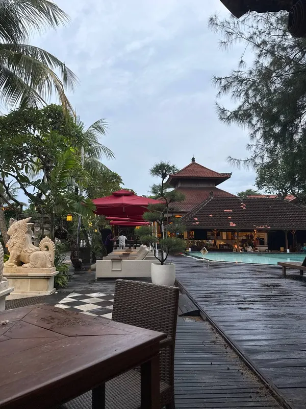Griya Santrian a Beach Resort & Spa фото 21