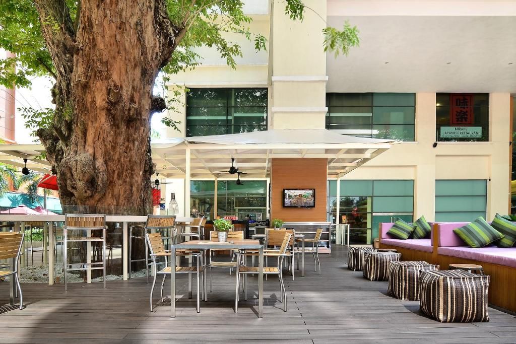 G Hotel Gurney фото 62
