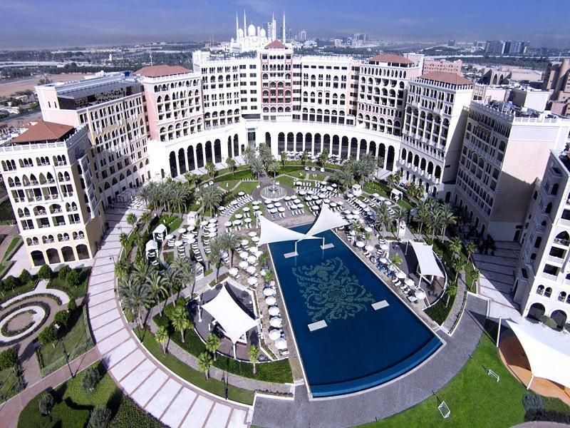 The Ritz-Carlton Abu Dhabi, Grand Canal фото 17