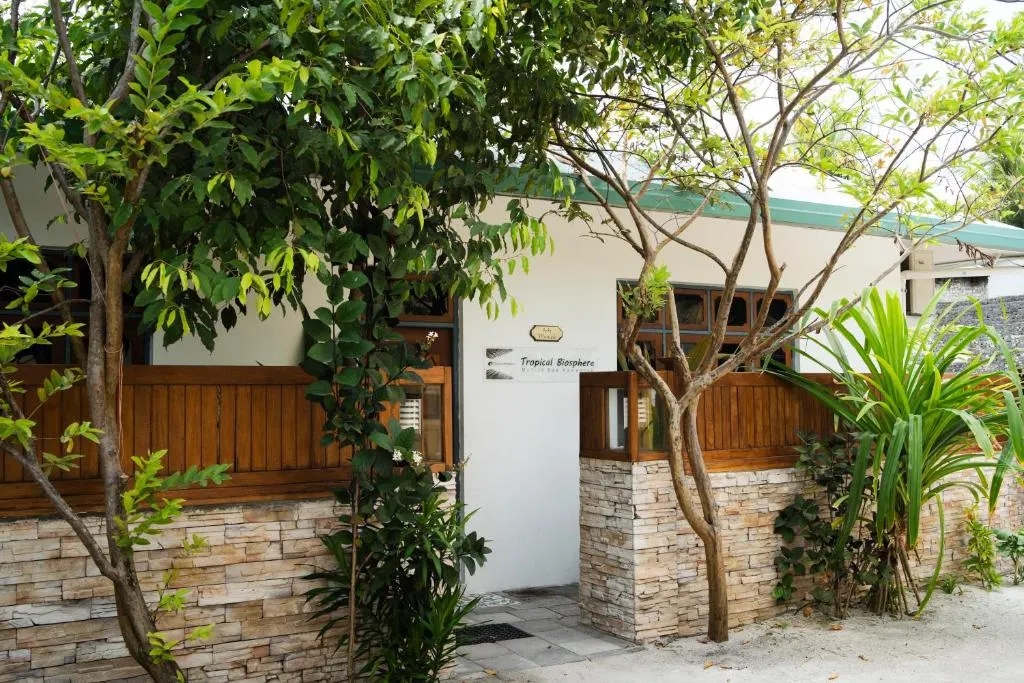 Biosphere by Hawks Hotels Kamadhoo Baa Atoll фото 1