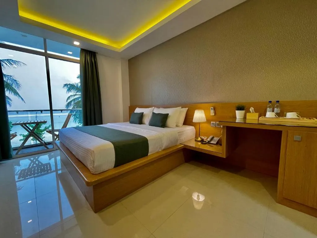 Huvan Beach Hotel фото 3
