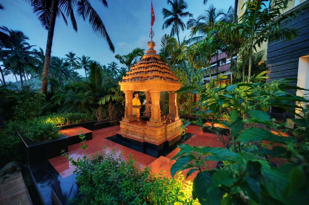 Mayfair Hideaway Spa Resort фото 23