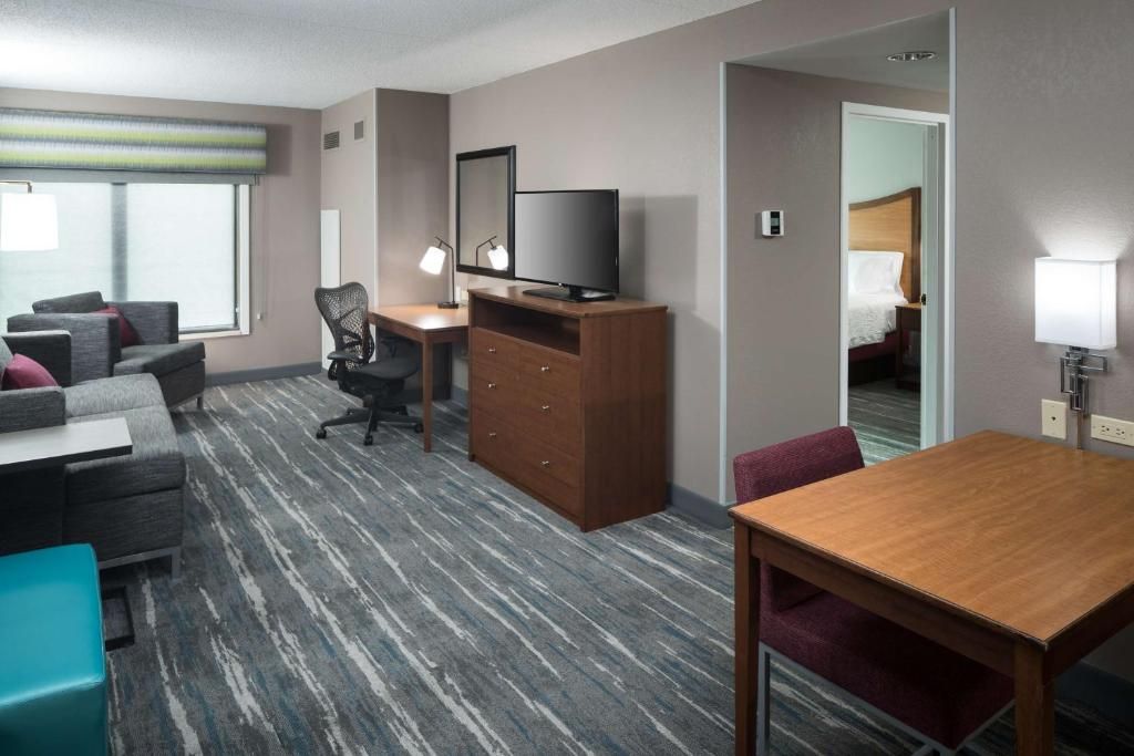 Hampton Inn & Suites Chicago-North Shore/Skokie фото 9