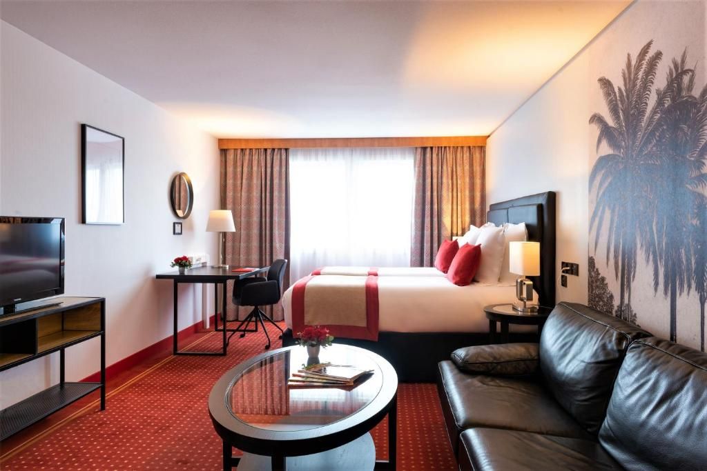Quality Suites Bordeaux Airport Hotel & Spa фото 41