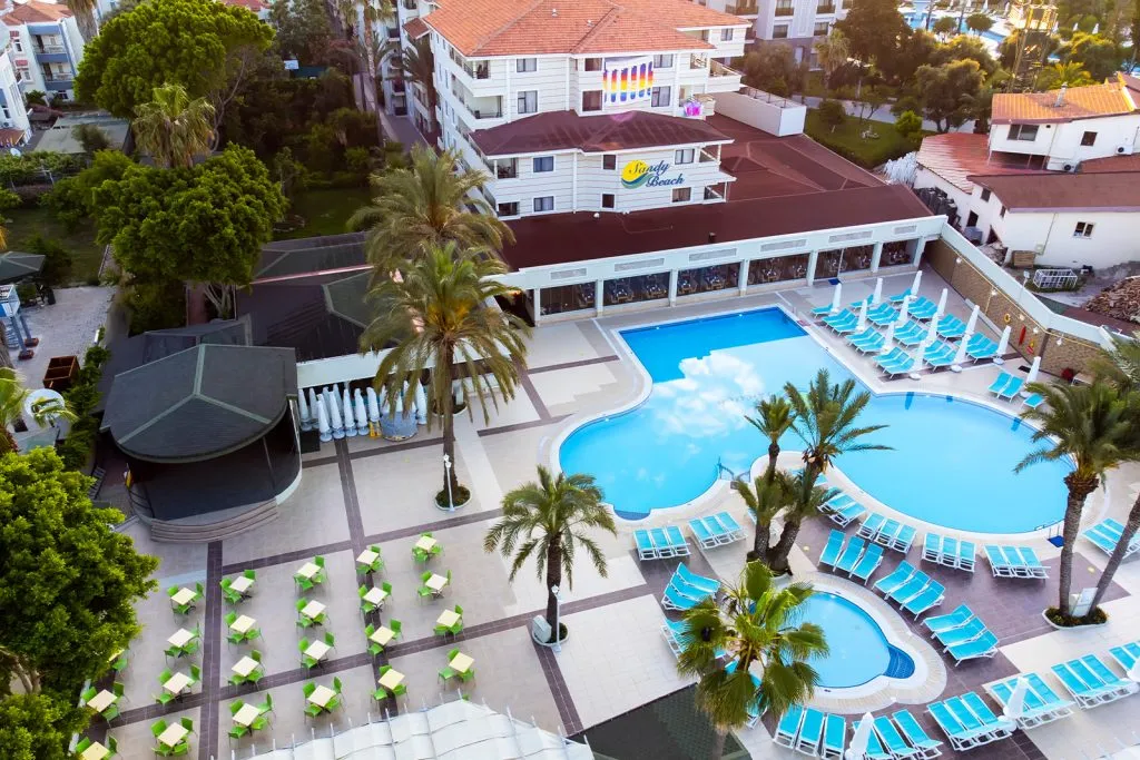 Sandy Beach Hotel фото 1