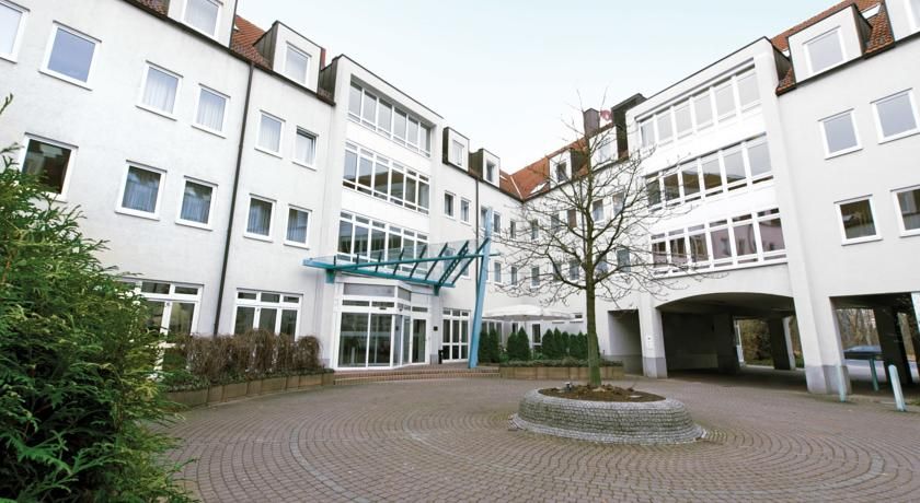 DORMERO Hotel Dresden Airport фото 0