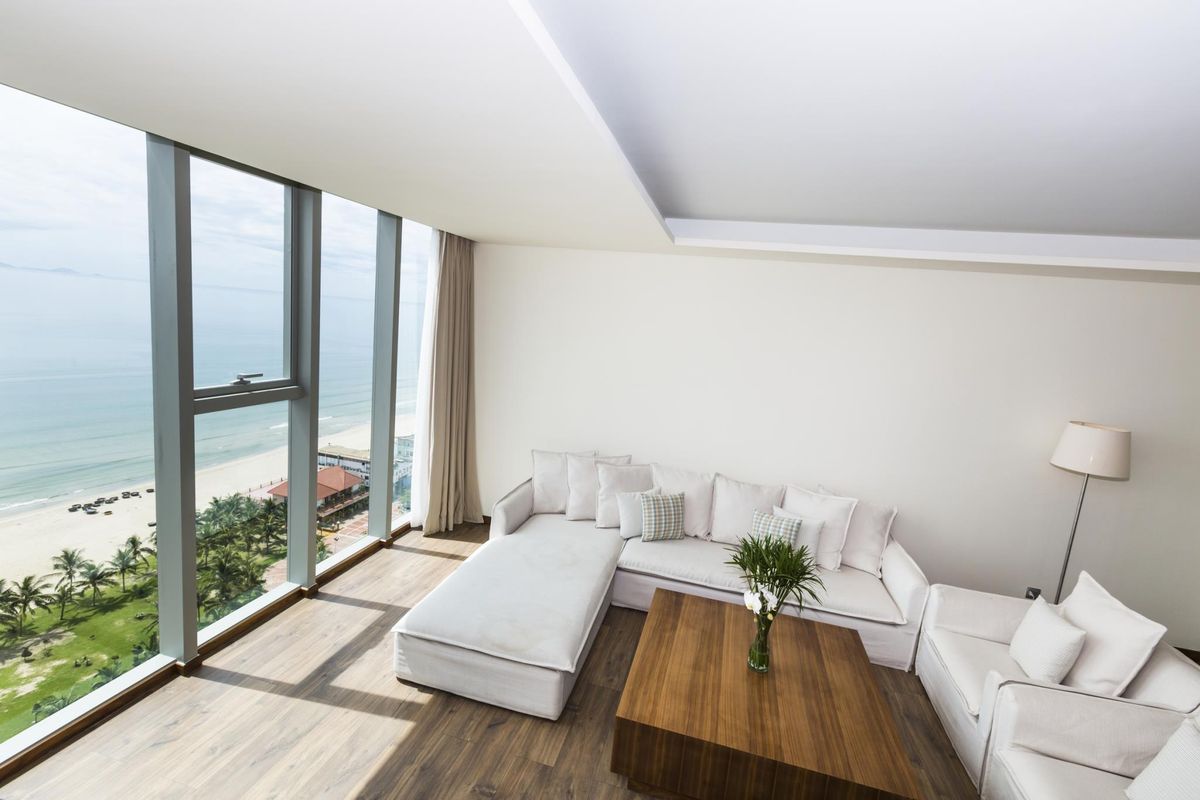 A La Carte Danang Beach фото 28