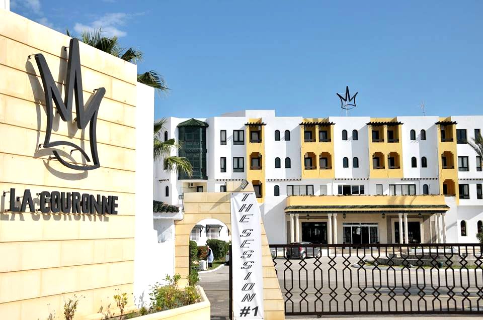 Hotel La Couronne фото 87