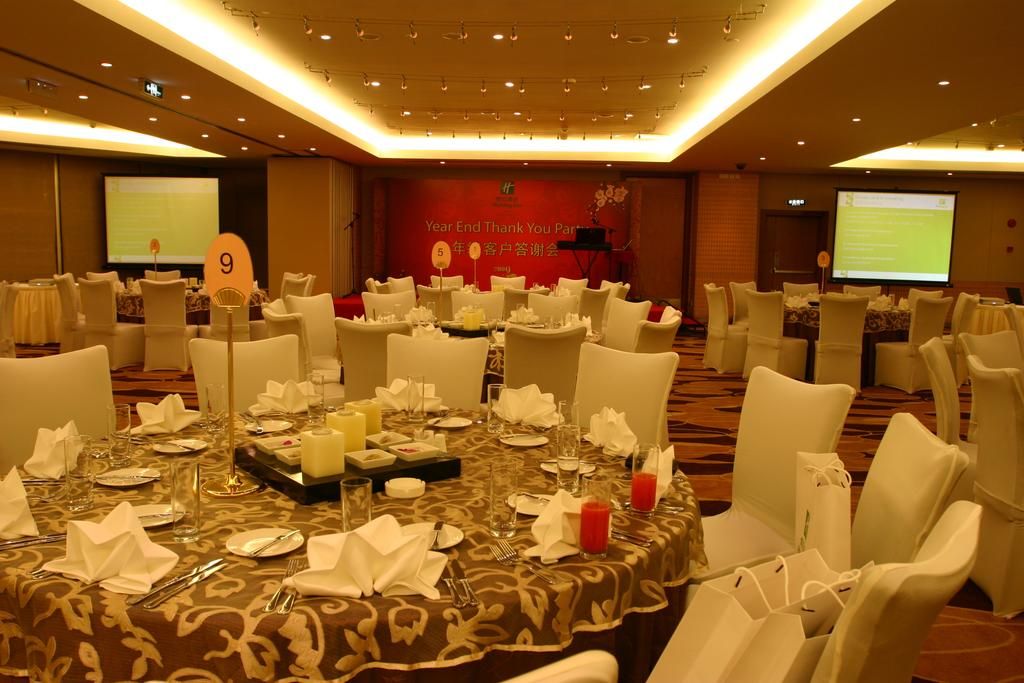 Holiday Inn Shanghai Vista, an IHG hotel фото 27