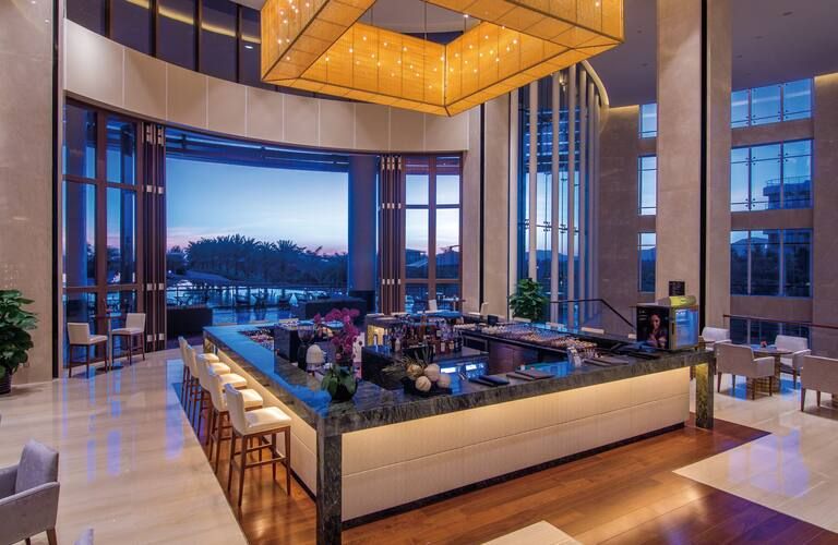 Thousand Cranes Sanya Yazhou Bay Int'l Exchange Centre, Curio by Hilton фото 9