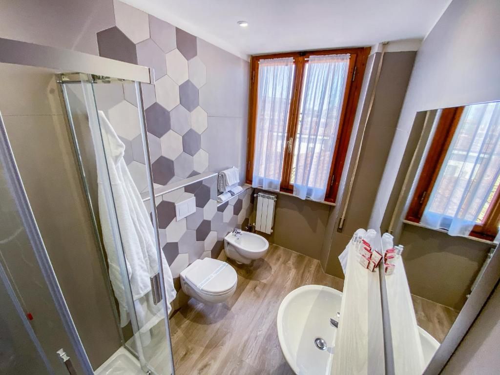 Ariston фото 20
