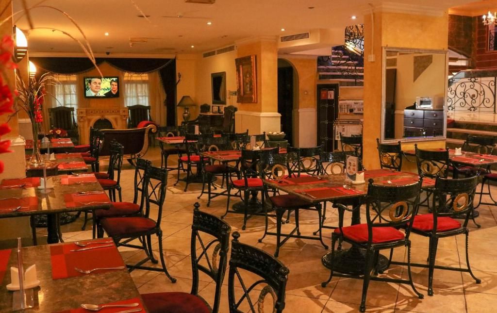 Al Maha Regency Hotel Suites фото 18
