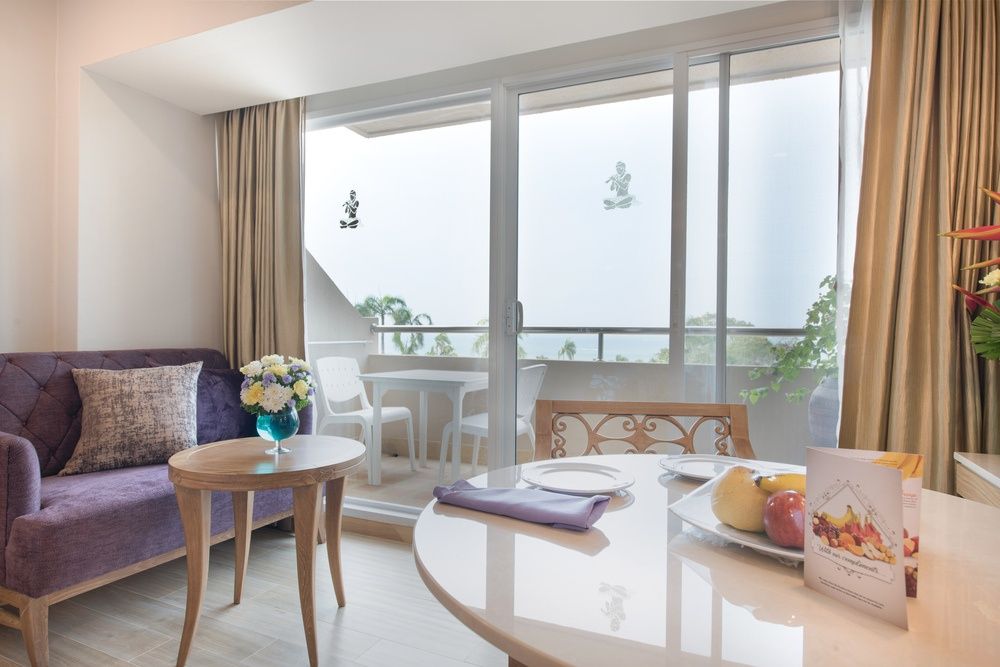 Royal Cliff Beach Hotel фото 108