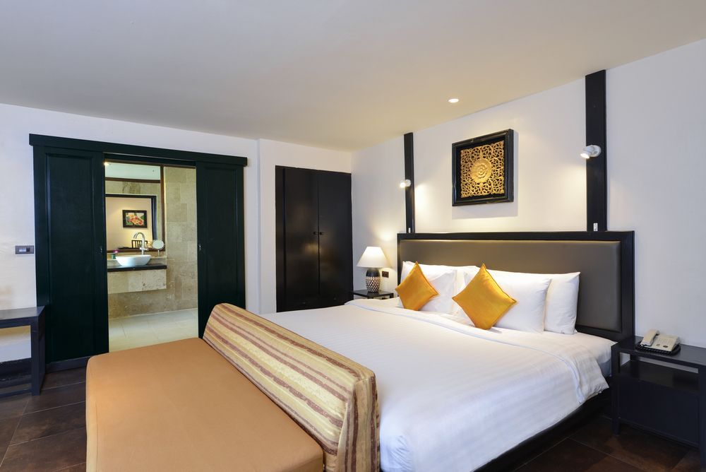 Andaman White Beach Resort фото 50