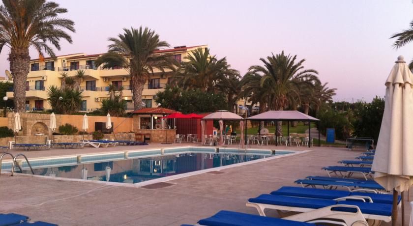 Vrachia Beach Hotel & Suites фото 40