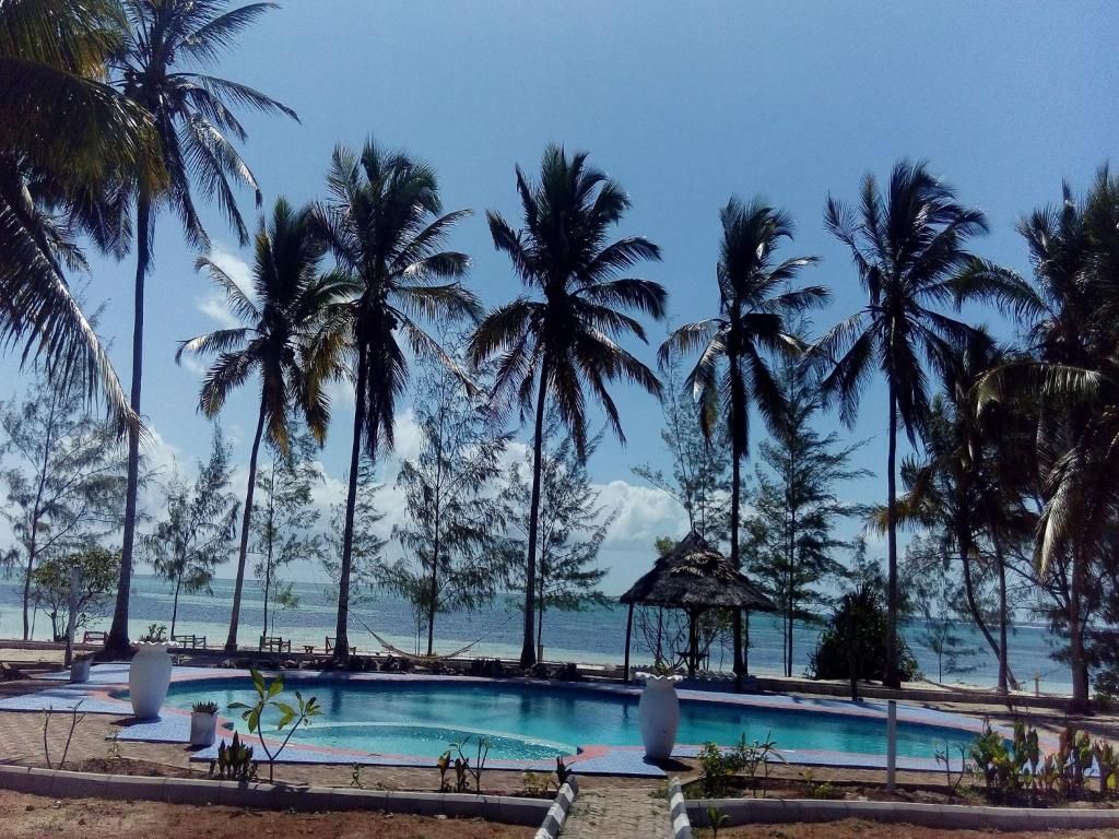 Mermaids Cove Beach Resort & Spa фото 43