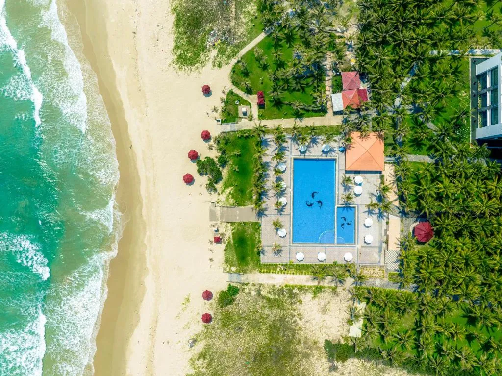 Ocean Waves Resort Cam Ranh фото 8
