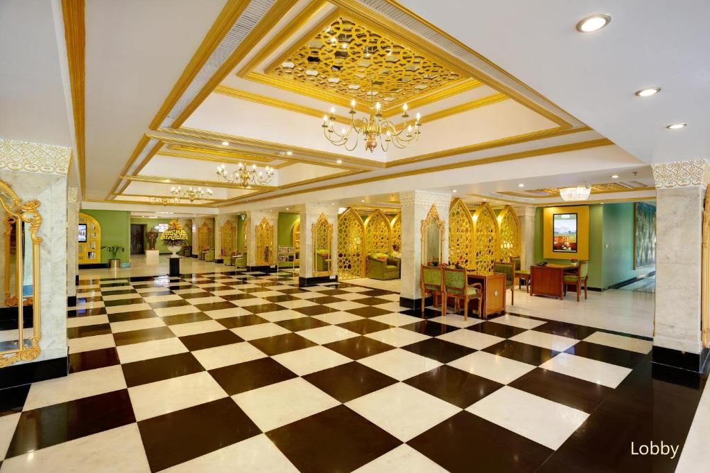 Hotel Clarks Shiraz фото 32