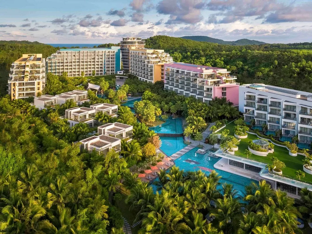 Premier Residences Phu Quoc Emerald Bay фото 0