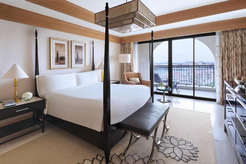The Ritz-Carlton Abu Dhabi, Grand Canal фото 80