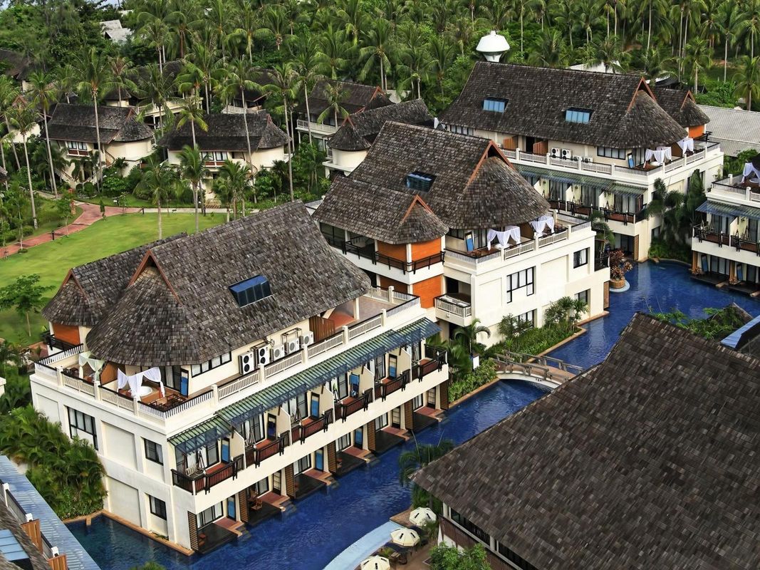 Lanta Cha Da Beach Resort and Spa фото 9